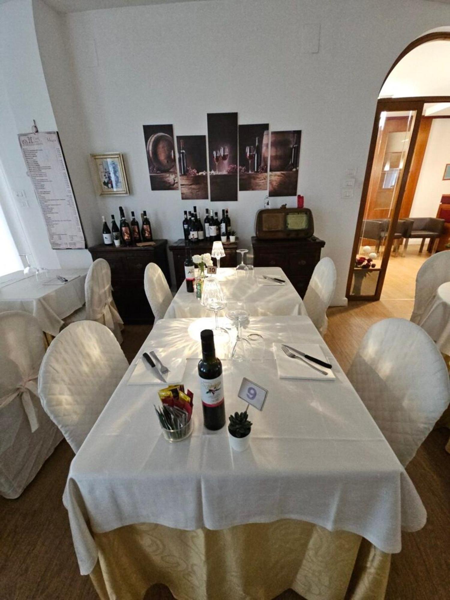 Hotel Mazzocchetti チッタ・サンタンジェロ エクステリア 写真