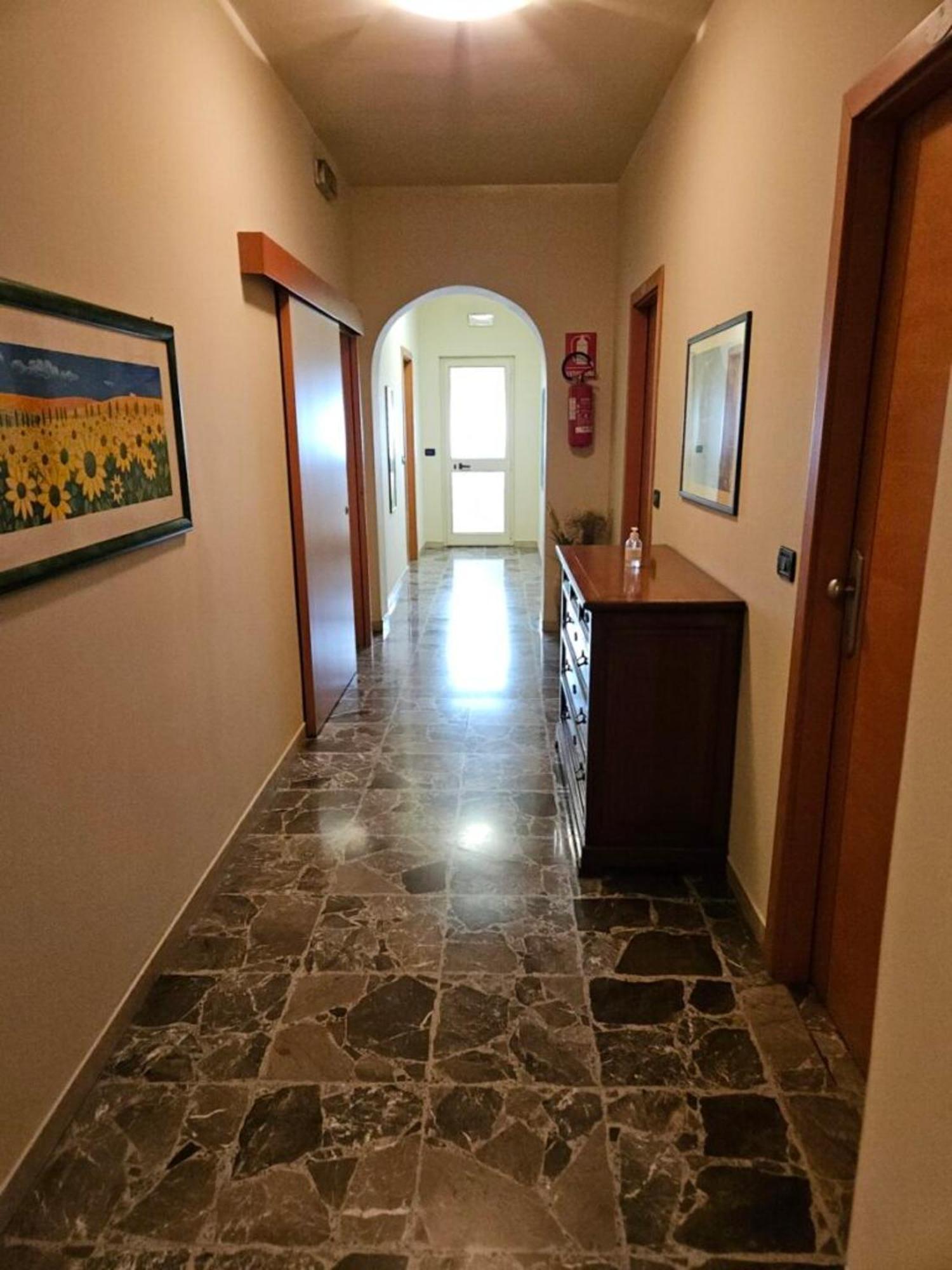 Hotel Mazzocchetti チッタ・サンタンジェロ エクステリア 写真